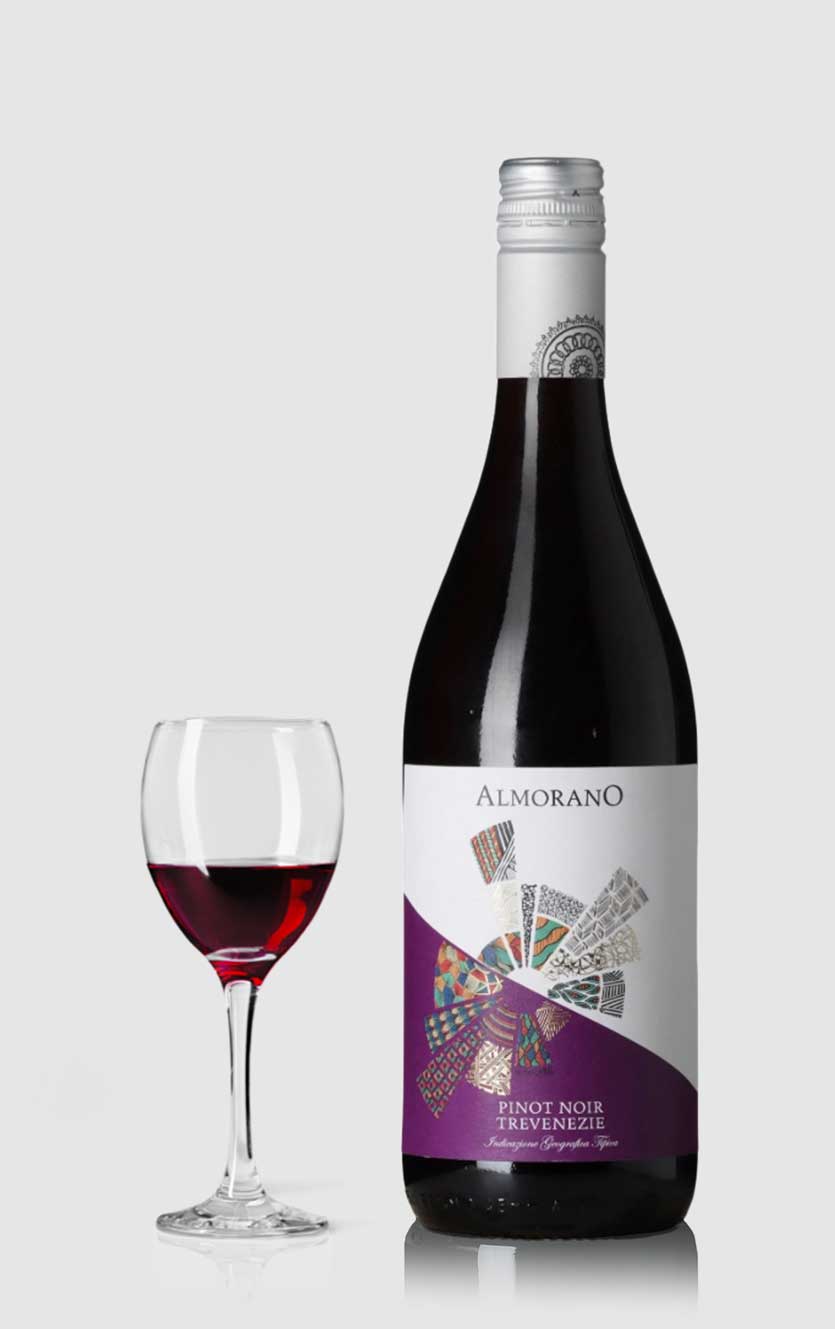 Almorano Pinot Noir 2022 – Bestseller Vin fra Italien!